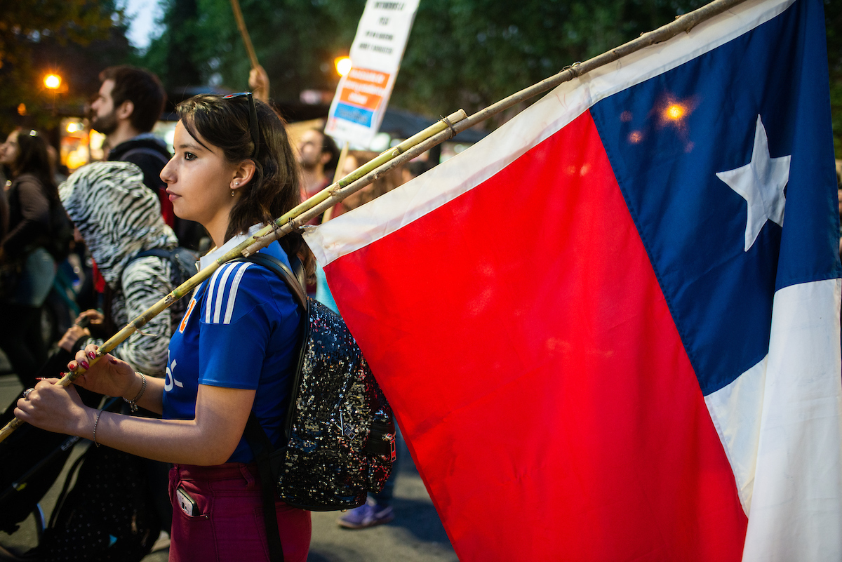 Movilización en solidaridad con Chile. Foto: Santiago Mazzarovich / adhocFOTOS.