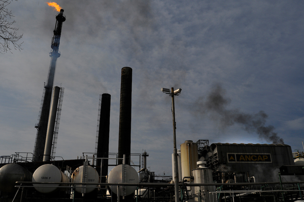 Refinería de ANCAP - La Teja