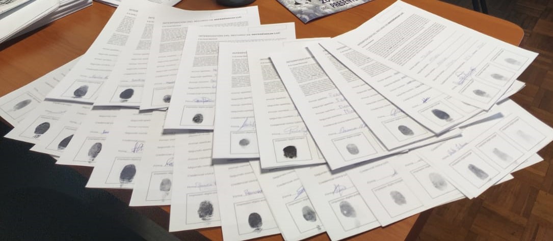 Papeletas por la derogación de parte de la LUC