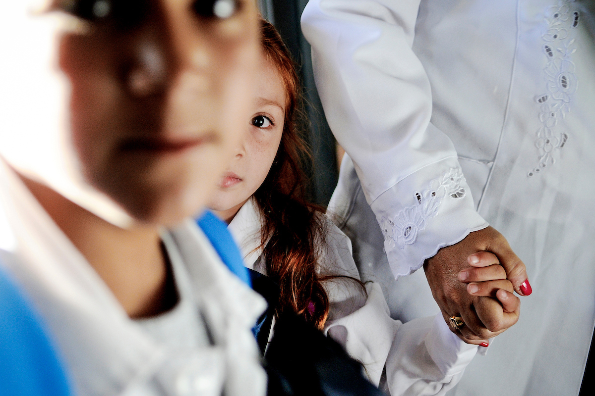 Niños con su maestra