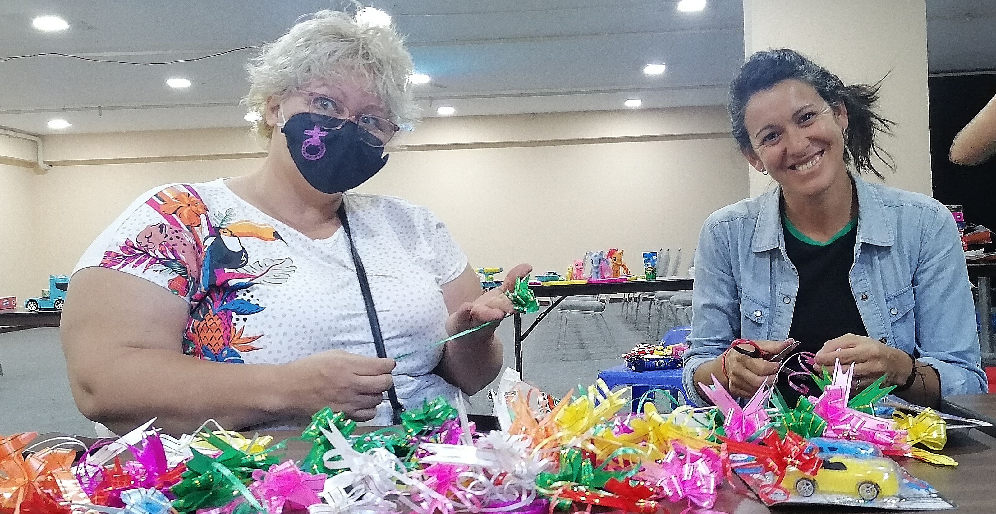 Karina Nùñez  y Viviana Nùñez