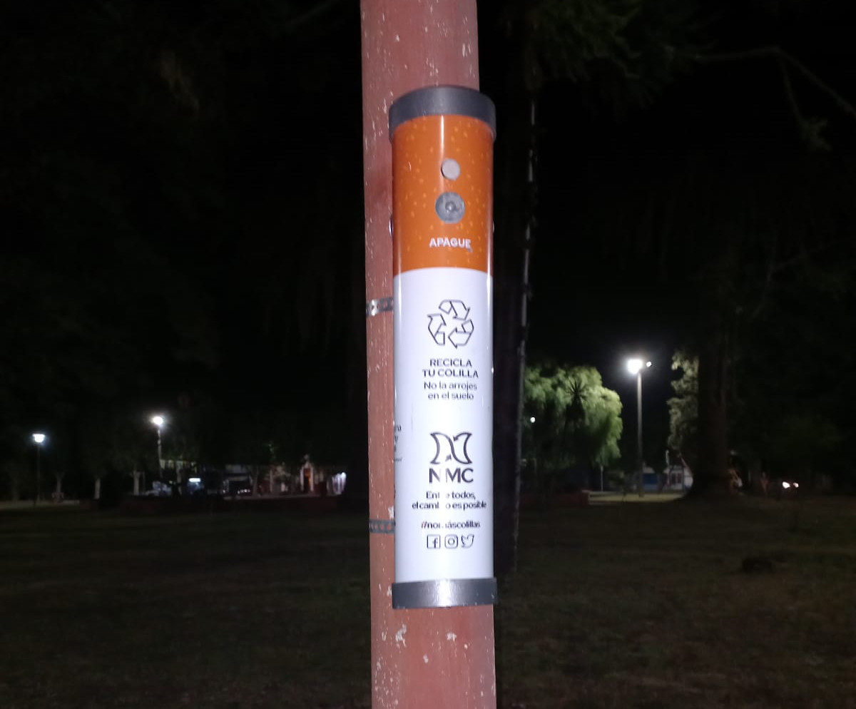 Los "contenedores" insalados en  lugares públicos de Nueva Palmira