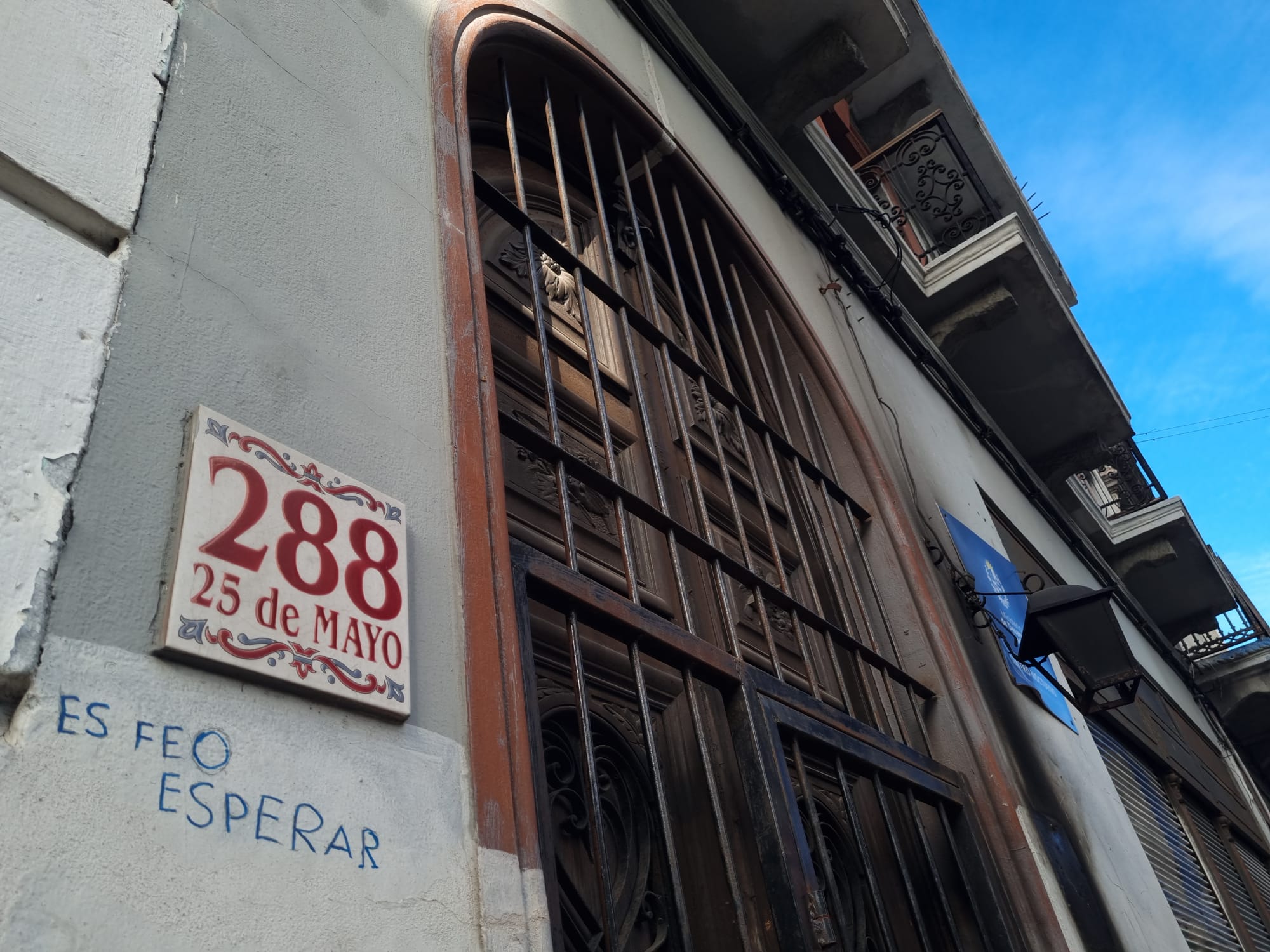 Refugio del Mides en calle 25 de Mayo, en Ciudad Vieja, Montevideo