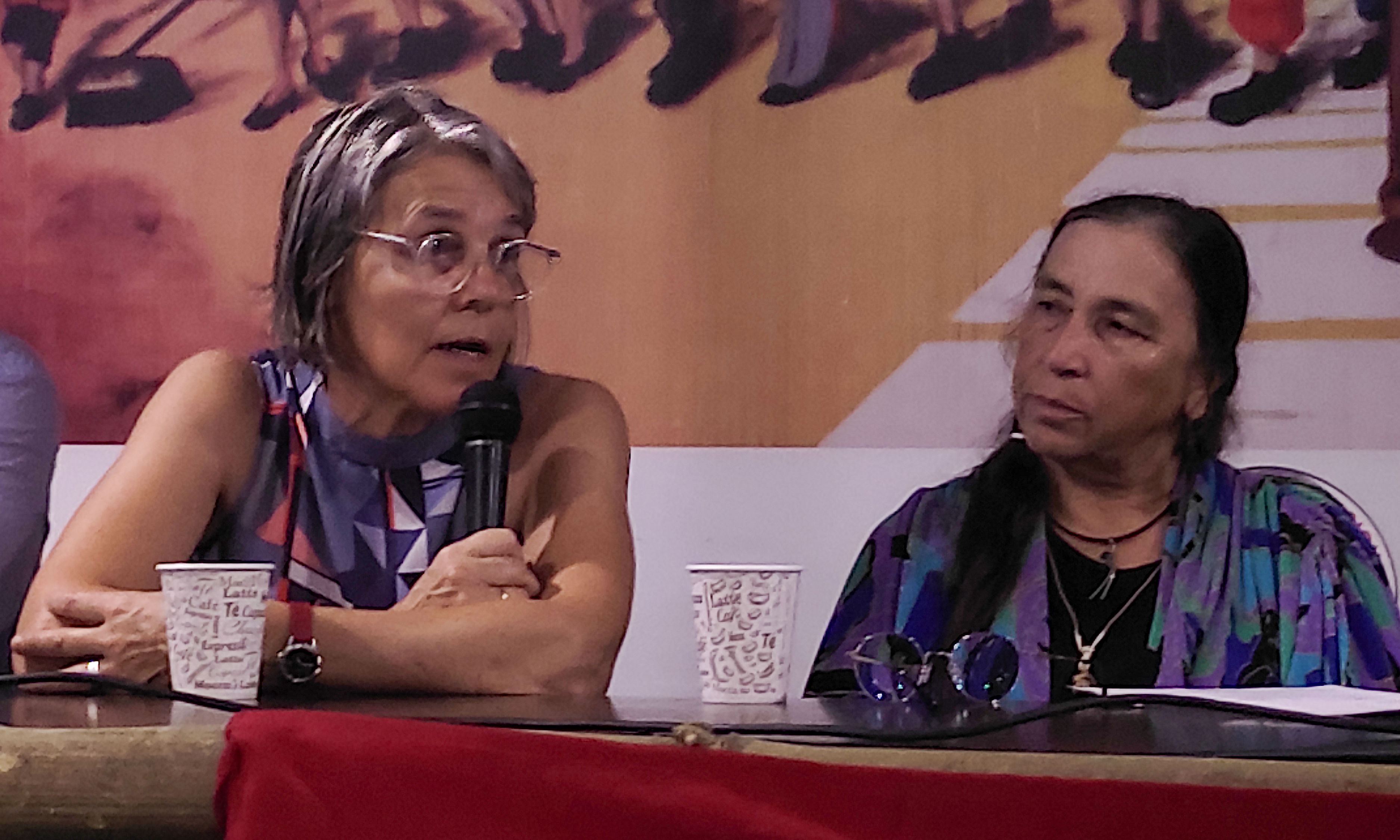 Exjueza Mariana Mota e Irma Leites en conferencia de prensa, marzo de 2023. Foto: Victoria Camboni