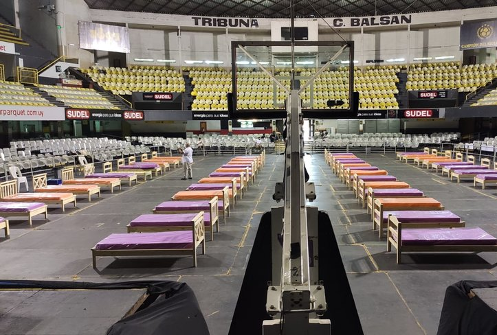  Palacio "Cr. Gastón Guelfi" 