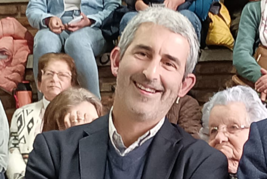 Pablo Caggiani en el 75º aniversario de la Escuela 113 de Nueva Palmira