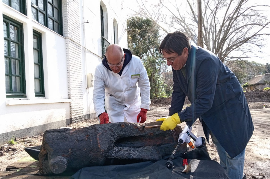 Pieza rescatada en Río de la Plata (Colonia)