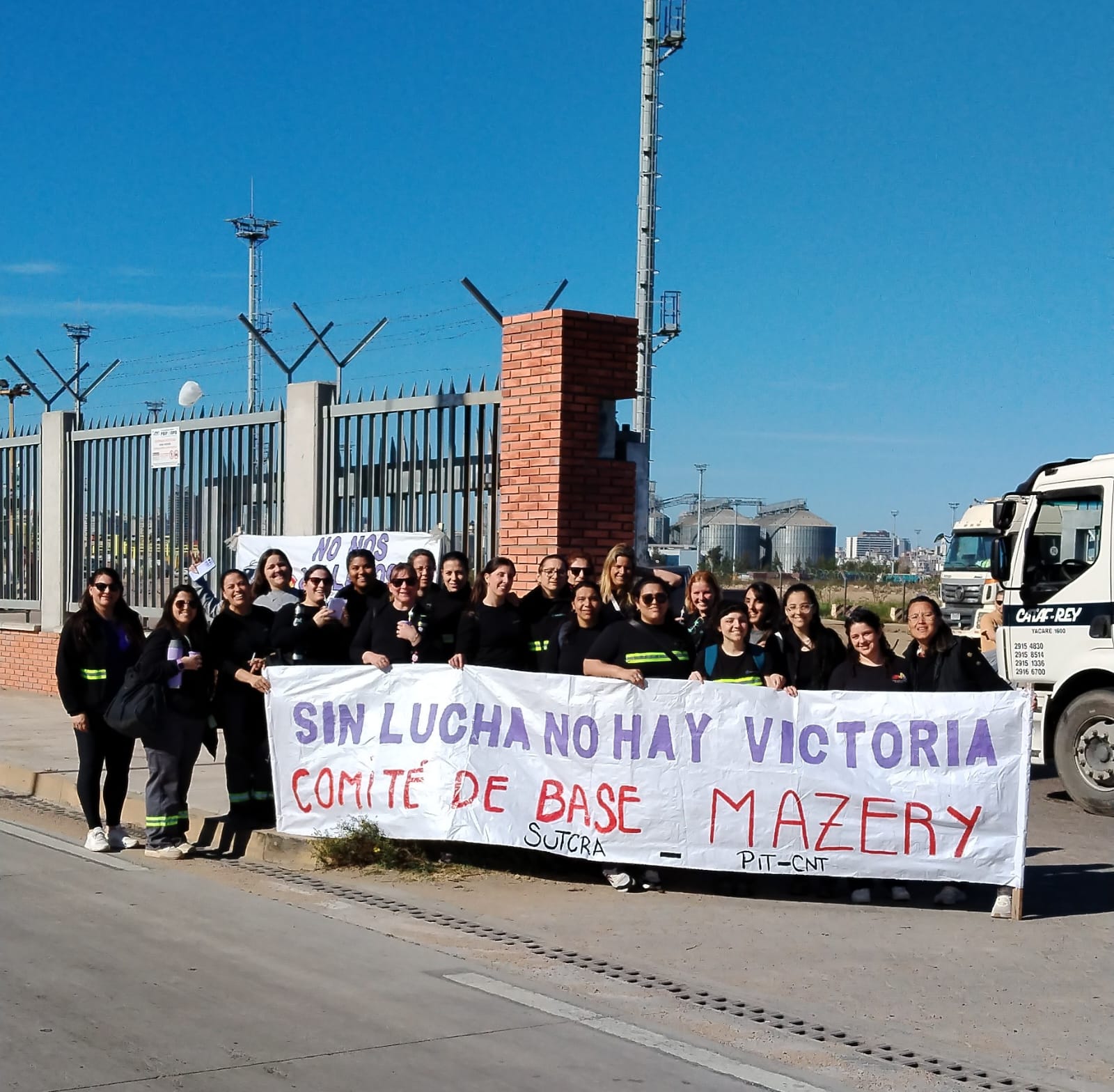 Trabajadoras y trabajadores de la empresa Mazery S.A.