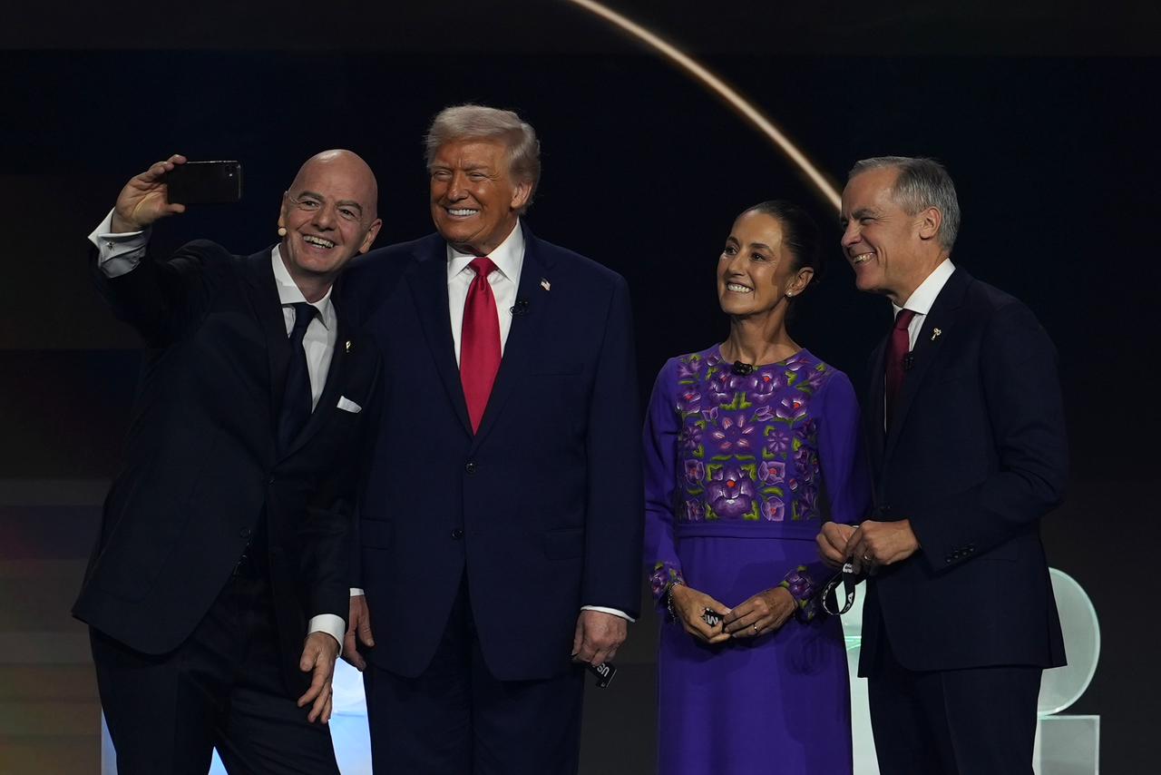Infantino, Trump, Sheinbaum y Carney