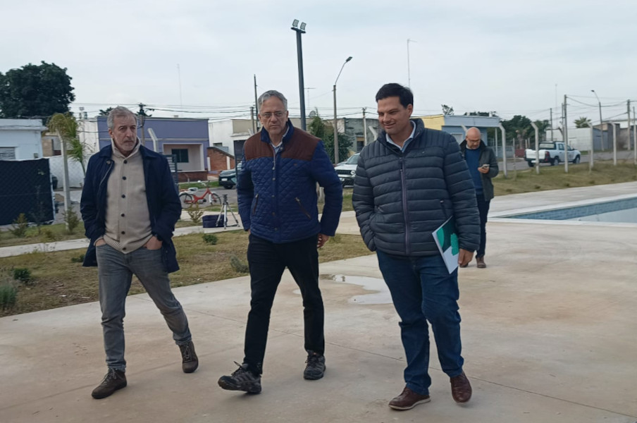 Las autoridades de la OPP en recorrida por Nueva Palmira