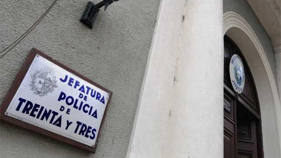 Fachada de la Jefatura de Policia