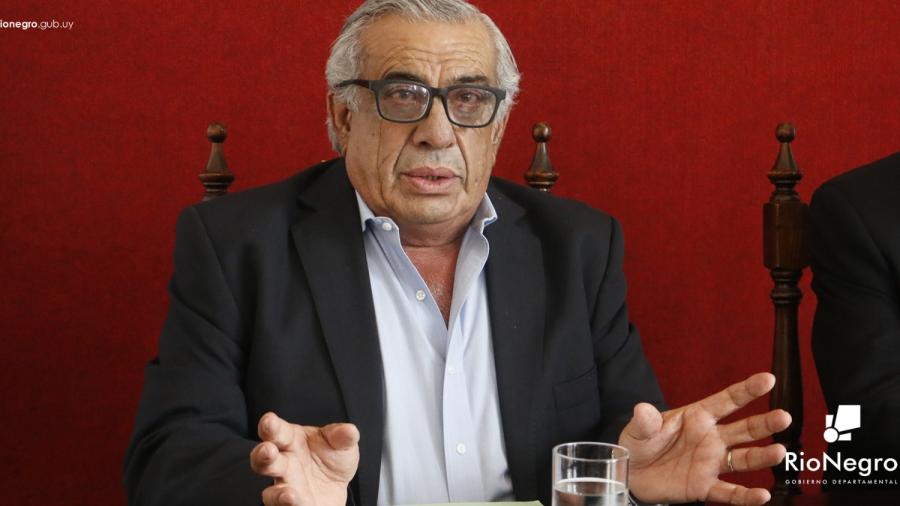 Omar Lafluf - Intendente de Río Negro