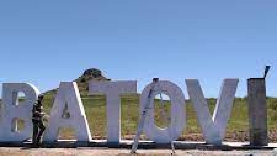 Instalación letras Cerro Batoví