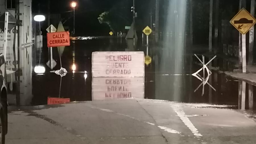 Vista del río crecido