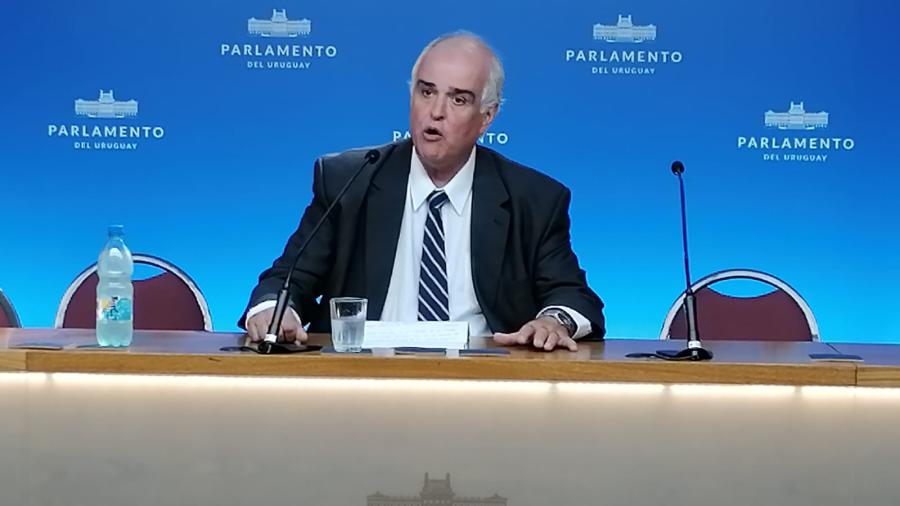 Exsenador Gustavo Penadés