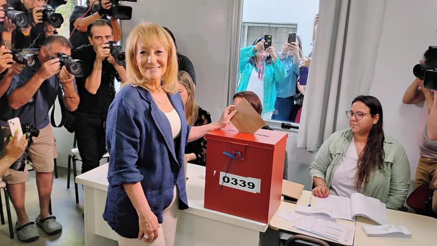 La candidata a vicepresidenta del Frente Amplio, Carolina Cosse