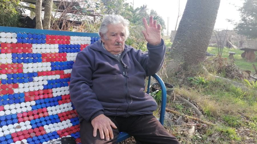 José "Pepe" Mujica en su chacra