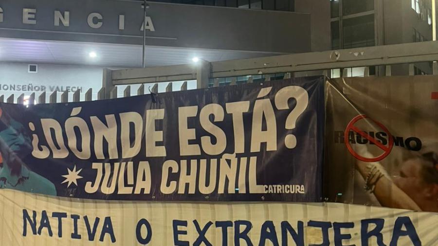 Manifestación reclamando por Julia Chuñil