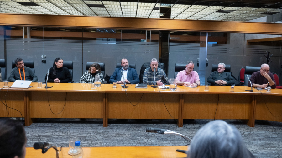 reunion parlamento