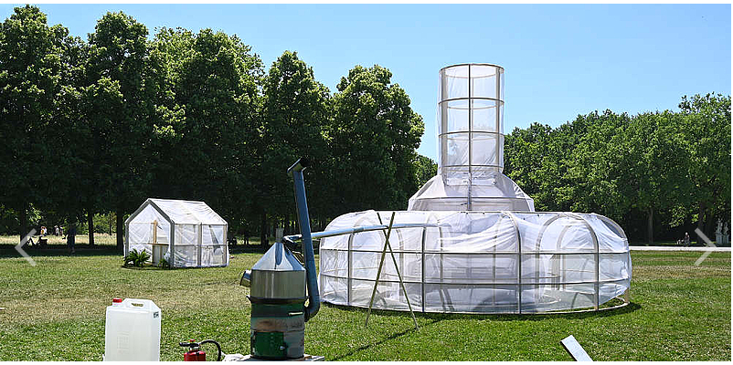 Documenta Quince. Kassel 2022.Foto de Haupt &  Binder Universes in Universe