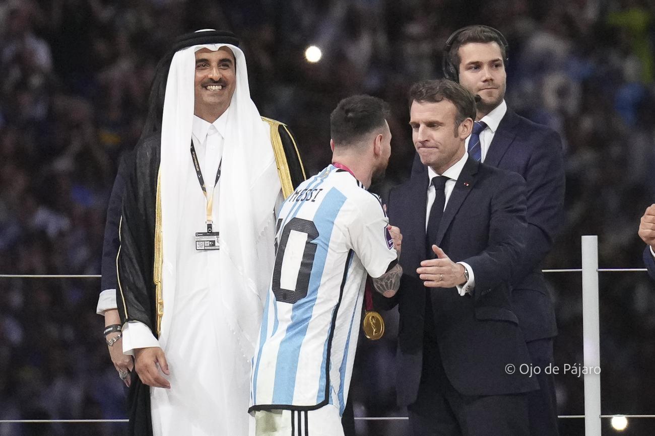 Saludo con MacronFranceses