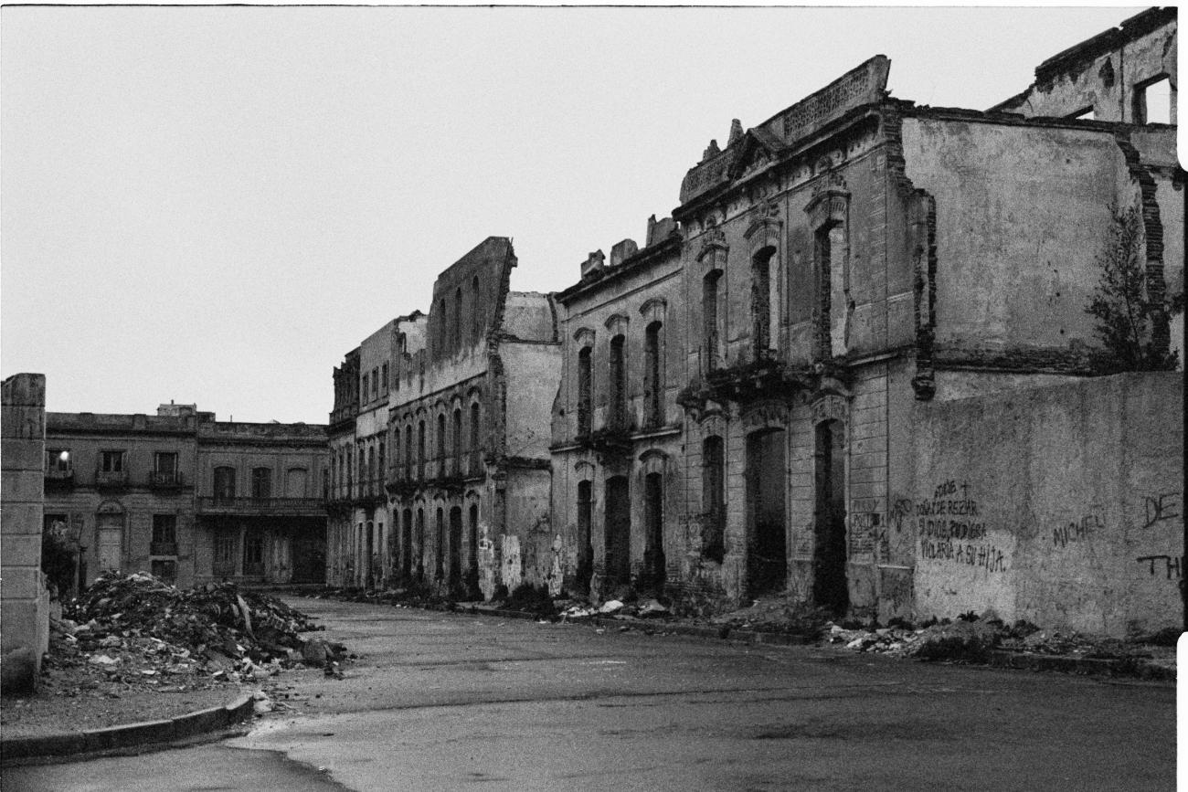 Domolición Reus al Sur. Ansina. Elbio Ferrario