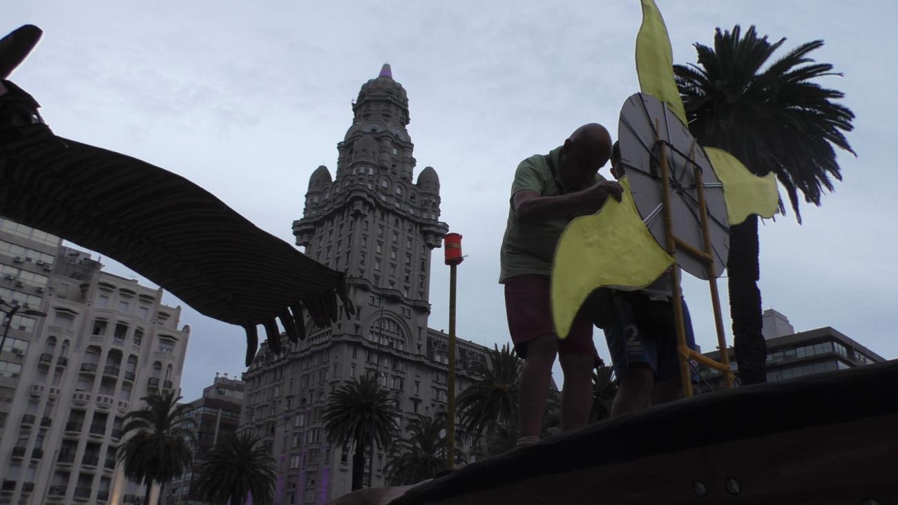 En la previa del desfile