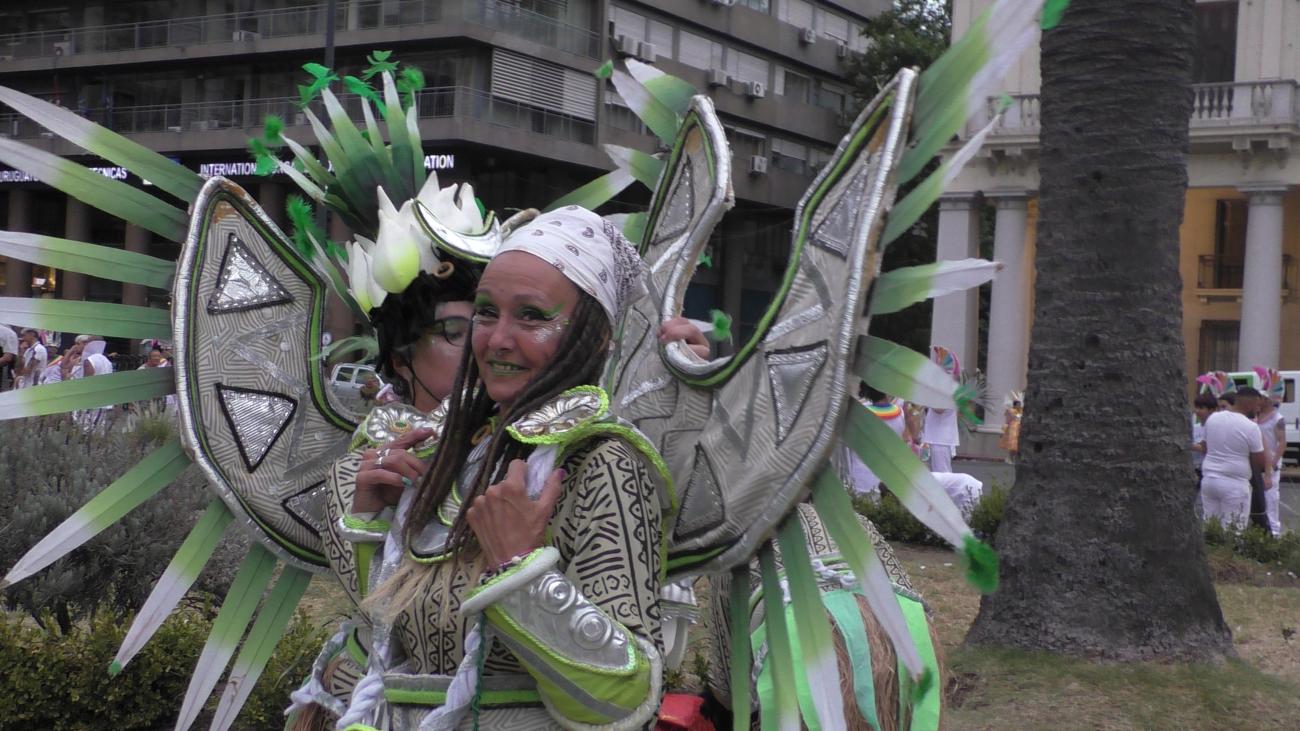 En la previa del desfile