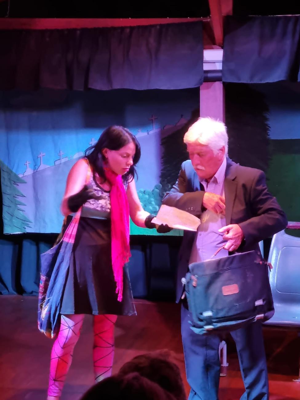 "Dos en la carretera" de Dino Armas. 