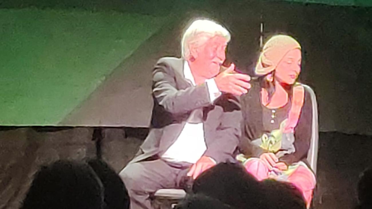 "Dos en la carretera" de Dino Armas. 