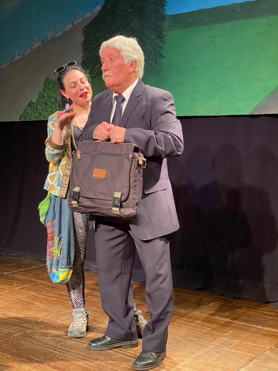 "Dos en la carretera" de Dino Armas. 